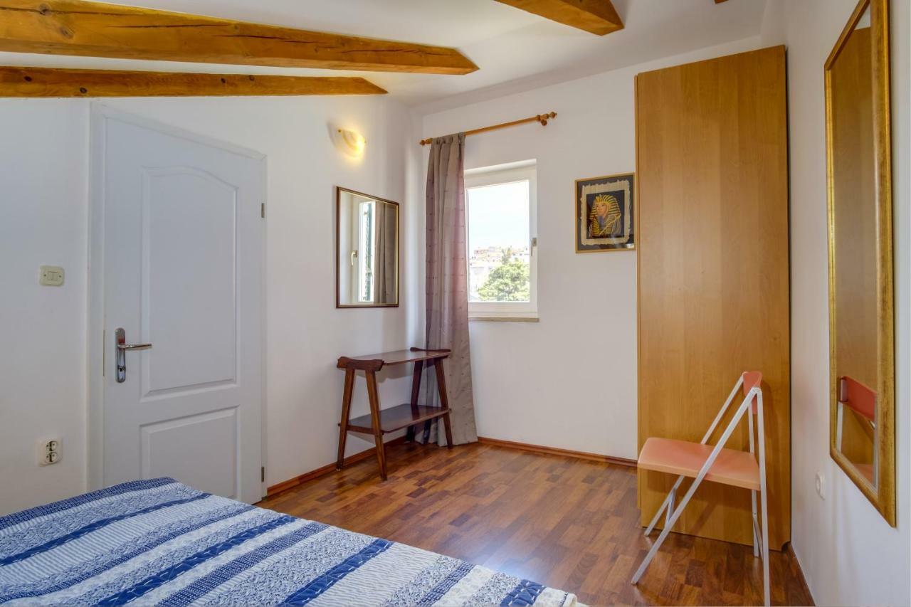 Apartman Natasa Mali Lošinj Exteriör bild