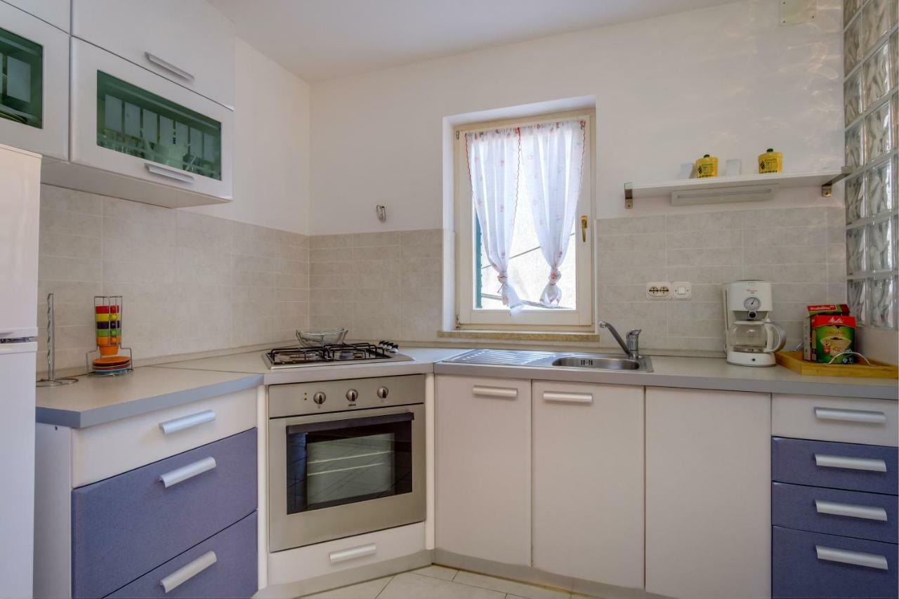 Apartman Natasa Mali Lošinj Exteriör bild